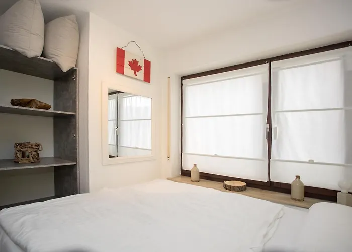 Welcome In - Appartement Touch Of Canada' Met Terras En Uitzicht Op De Bergen דירה ווינטרברג