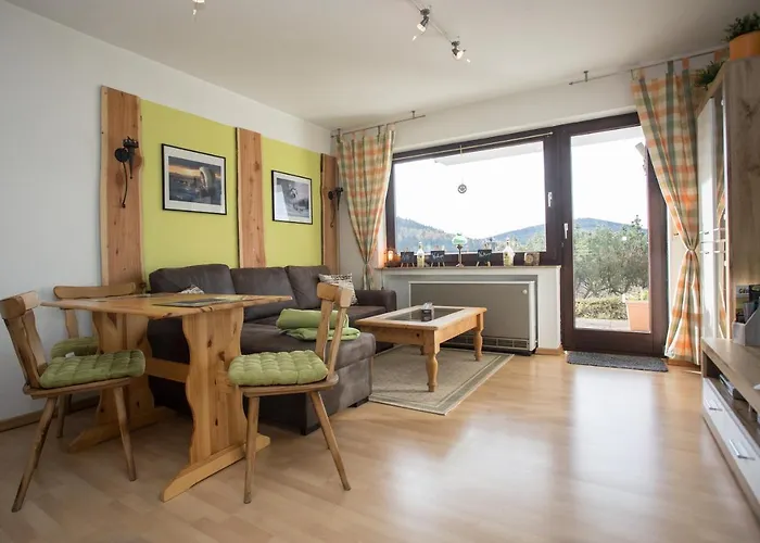 דירה Welcome In - Appartement Touch Of Canada' Met Terras En Uitzicht Op De Bergen